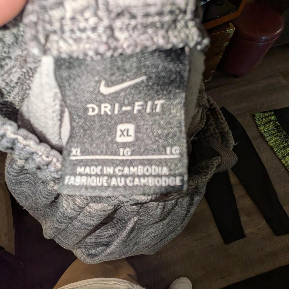 nike - Picture 4 of 4